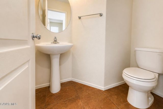 45108 Palm Lane, Lancaster, CA 93535