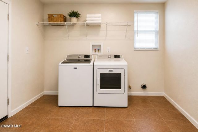 45108 Palm Lane, Lancaster, CA 93535