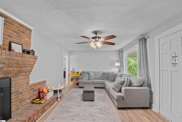 202 Tiffany Drive, Easley, SC 29640