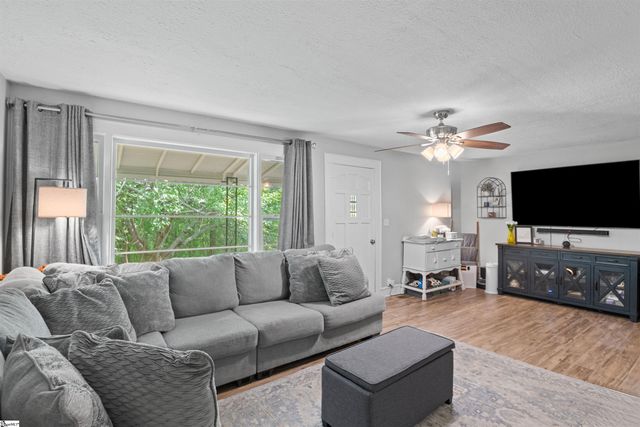 202 Tiffany Drive, Easley, SC 29640