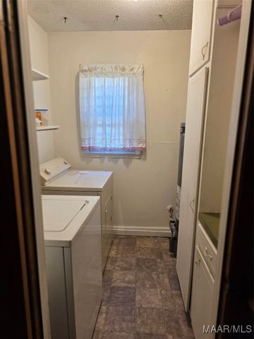 227 Cresthaven Court, Selma, AL 36701