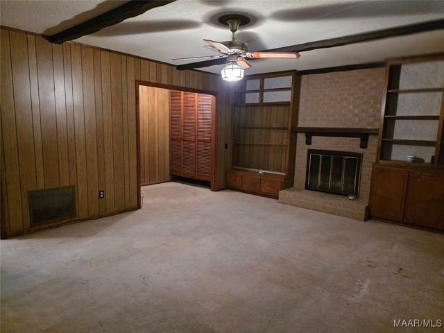 227 Cresthaven Court, Selma, AL 36701