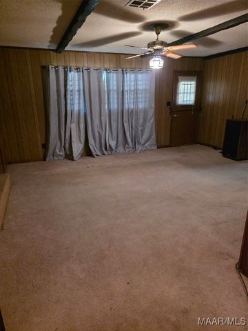 227 Cresthaven Court, Selma, AL 36701