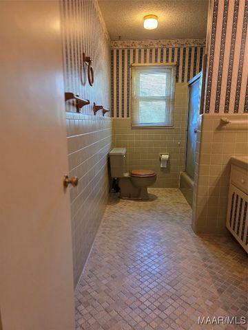 227 Cresthaven Court, Selma, AL 36701