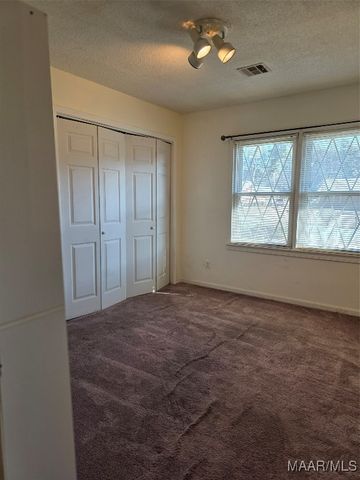 227 Cresthaven Court, Selma, AL 36701