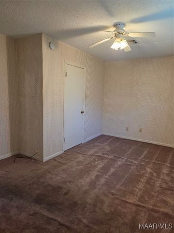 227 Cresthaven Court, Selma, AL 36701