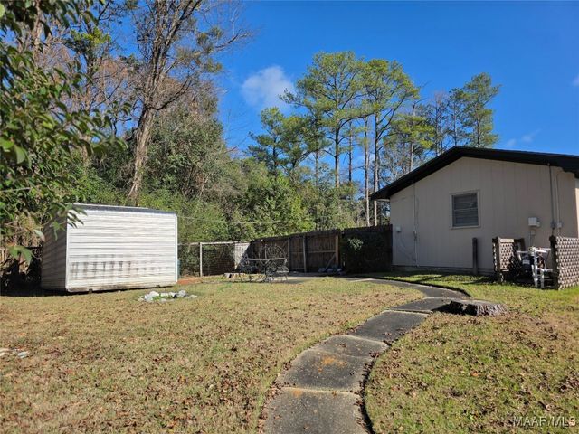 227 Cresthaven Court, Selma, AL 36701