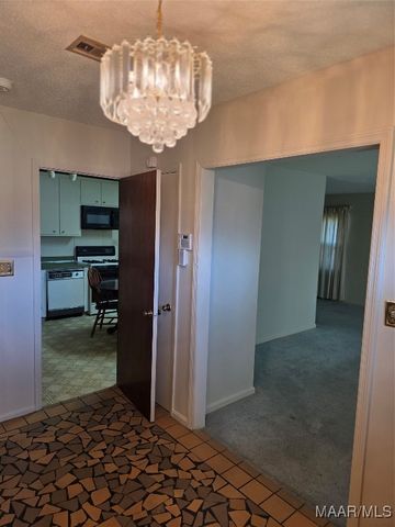 227 Cresthaven Court, Selma, AL 36701