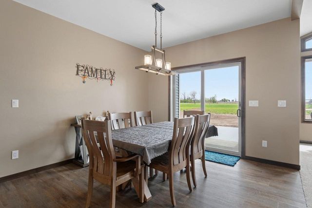 932 MEADOWLARK ROAD, De Pere, WI 54115