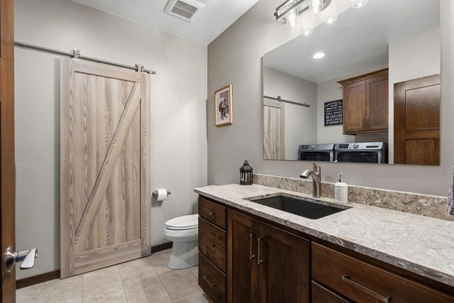 932 MEADOWLARK ROAD, De Pere, WI 54115