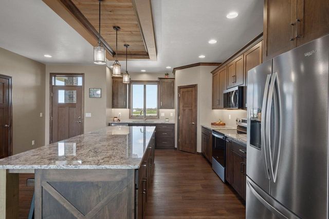 932 MEADOWLARK ROAD, De Pere, WI 54115