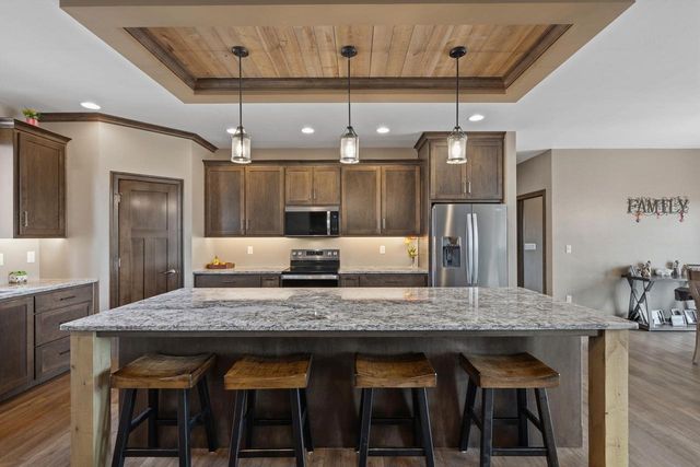 932 MEADOWLARK ROAD, De Pere, WI 54115