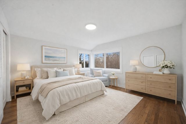 3829 W Chase Avenue, Lincolnwood, IL 60712