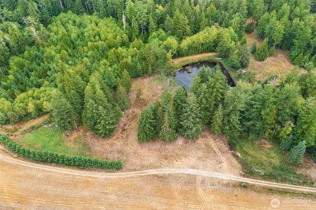 9048 NW Holly Road, Bremerton, WA 98312