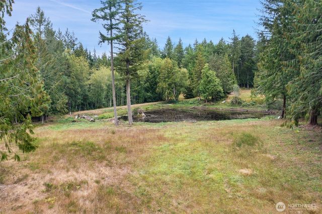 9048 NW Holly Road, Bremerton, WA 98312