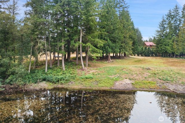9048 NW Holly Road, Bremerton, WA 98312