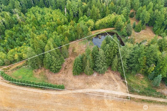 9048 NW Holly Road, Bremerton, WA 98312