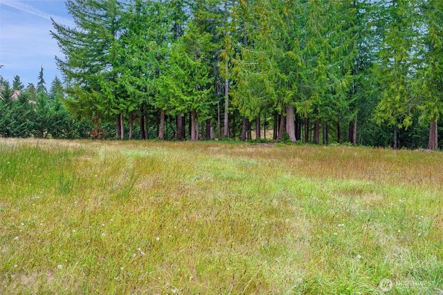 9048 NW Holly Road, Bremerton, WA 98312