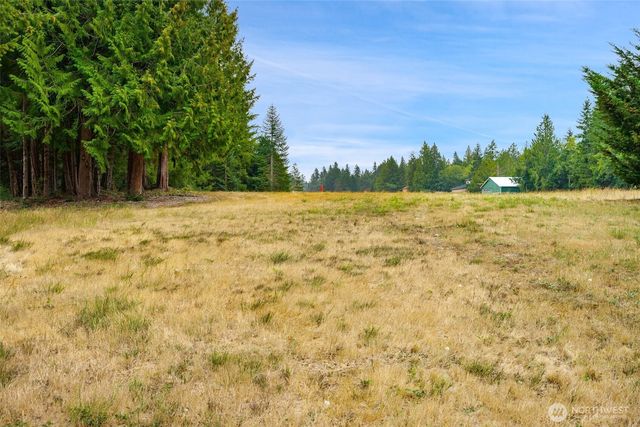 9048 NW Holly Road, Bremerton, WA 98312