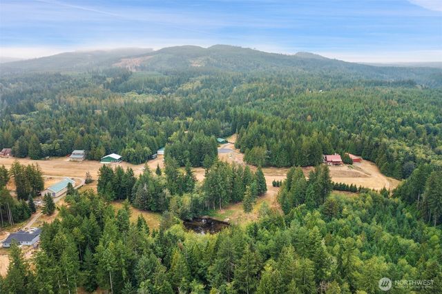 9048 NW Holly Road, Bremerton, WA 98312