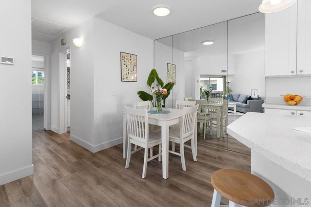 7127 Camino Degrazia 130, San Diego, CA 92111