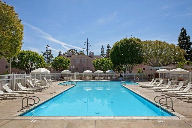 7127 Camino Degrazia 130, San Diego, CA 92111