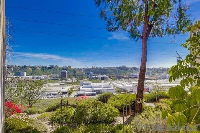 7127 Camino Degrazia 130, San Diego, CA 92111