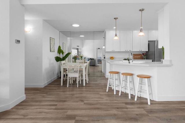 7127 Camino Degrazia 130, San Diego, CA 92111