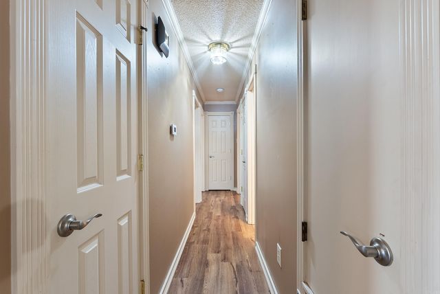 13 Oakdale Dr, Conway, AR 72034