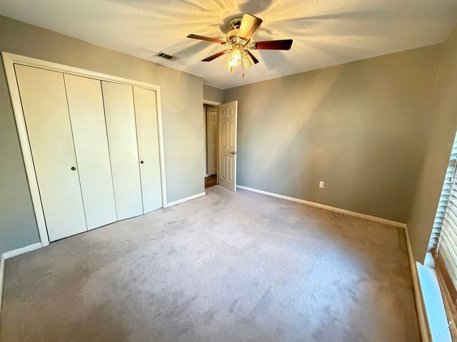 13 Oakdale Dr, Conway, AR 72034