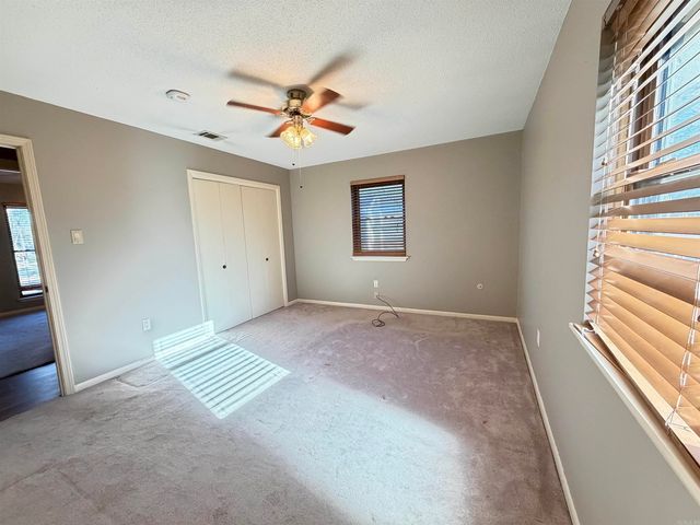 13 Oakdale Dr, Conway, AR 72034