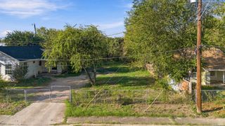 1707 N CENTER ST, San Antonio, TX 78202