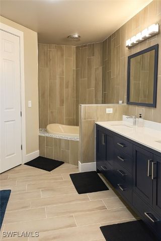 27024 Adriana CIR 201, Bonita Springs, FL 34135