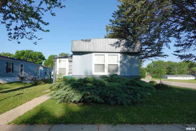 710 Century Estates, Galesburg, IL 61401