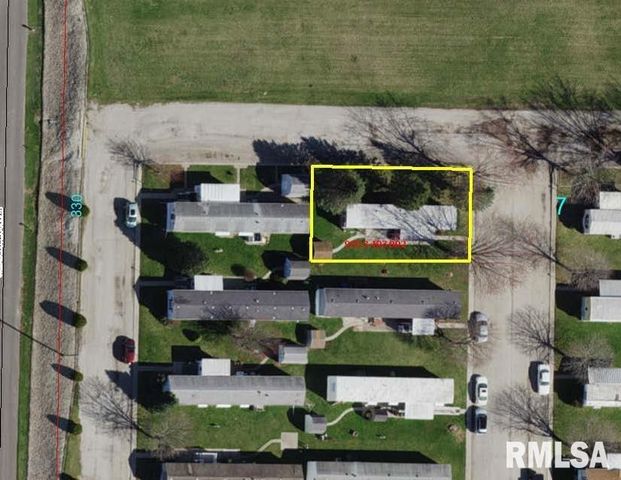 710 Century Estates, Galesburg, IL 61401