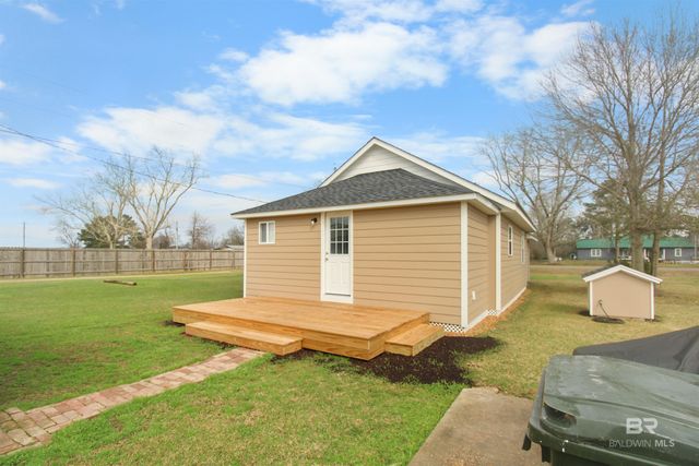 17622 Brewer Road, Foley, AL 36535