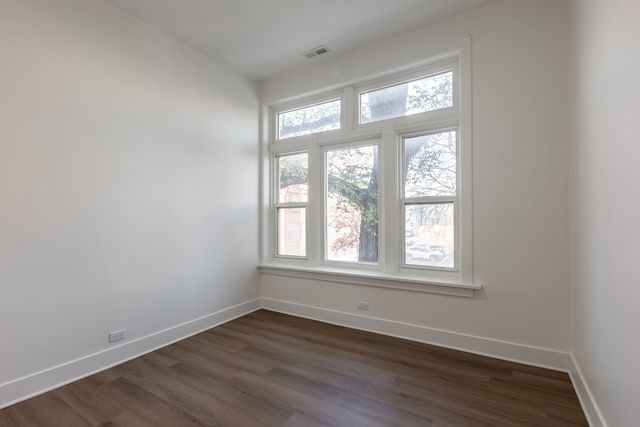 3211 W LeMoyne Avenue CH2, Chicago, IL 60651