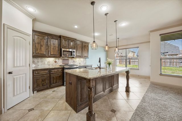 547 La Grange Drive, Fate, TX 75087