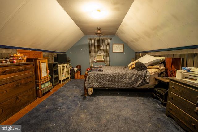 816 MCALLISTER ST, Hanover, PA 17331