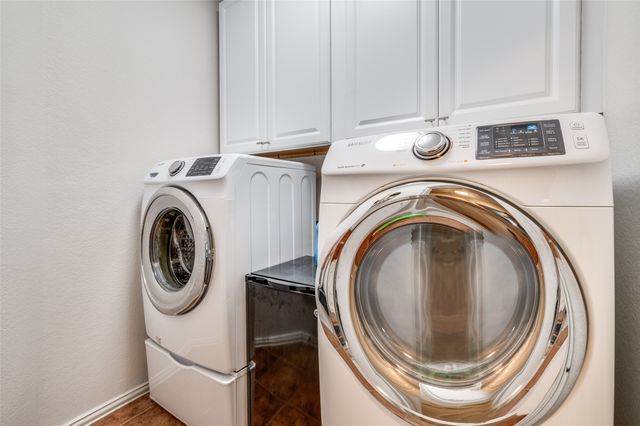 3804 Northpark Drive, The Colony, TX 75056