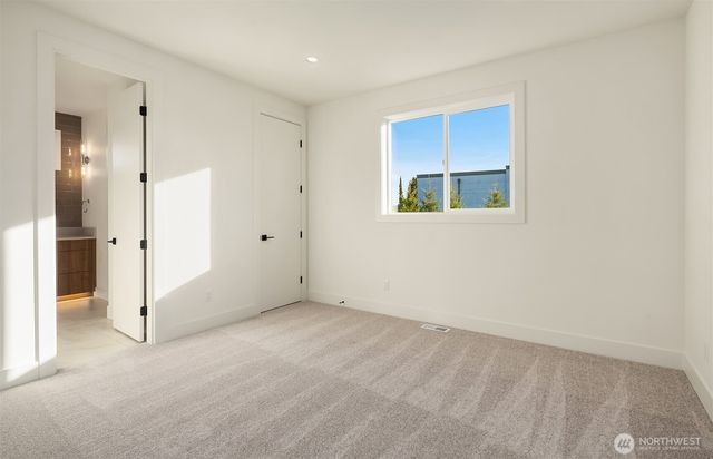 19810 Broadway Avenue, Snohomish, WA 98296