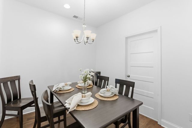 612 Vintage Green Ln, Franklin, TN 37064