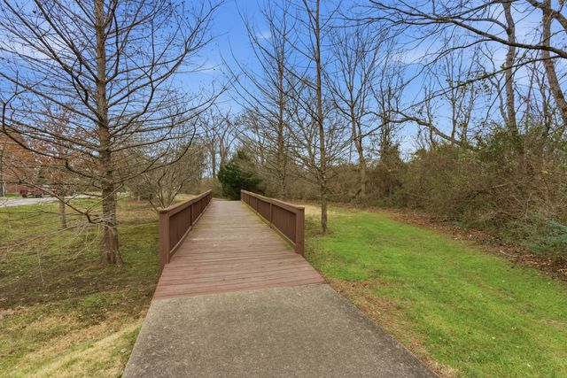 612 Vintage Green Ln, Franklin, TN 37064