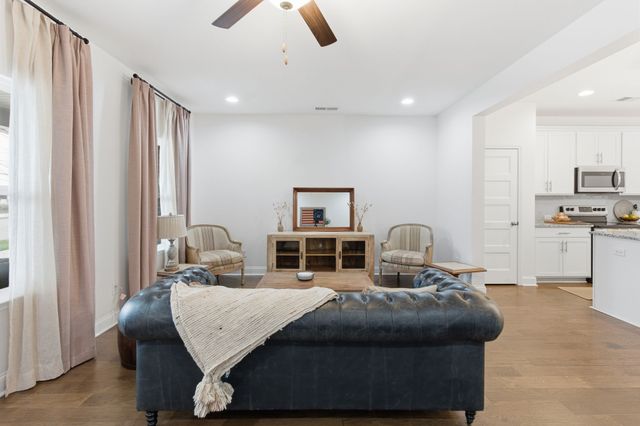 612 Vintage Green Ln, Franklin, TN 37064