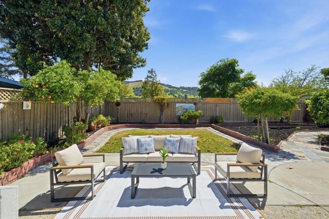 490 Suisse Drive, San Jose, CA 95123