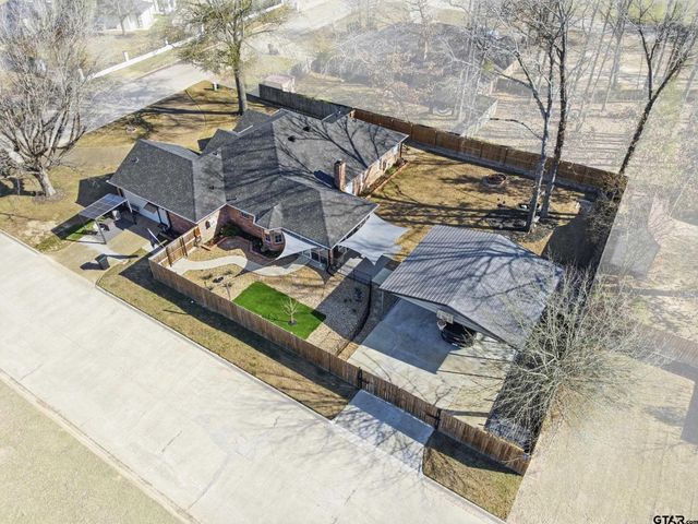 105 Cheyenne Trl, Gilmer, TX 75644