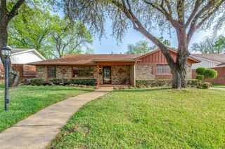 6809 Yolanda Drive, Fort Worth, TX 76112