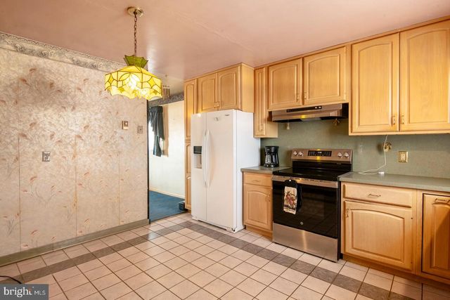 505 CENTRE ST, Reading, PA 19605