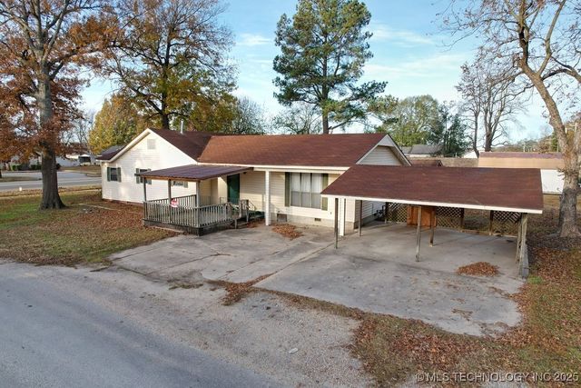 501 W Main Street, Stigler, OK 74462