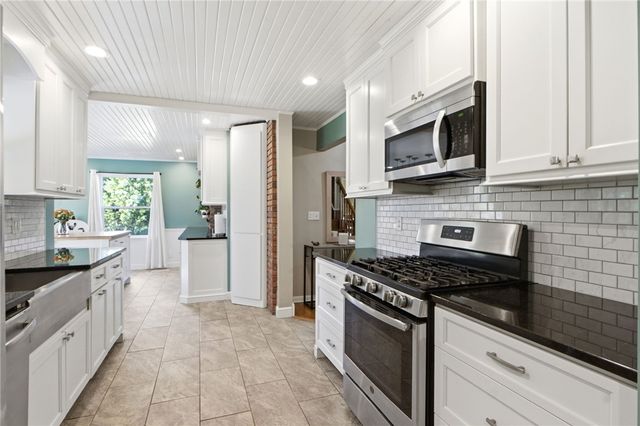 2715 Blue Rock Drive, Beavercreek, OH 45434
